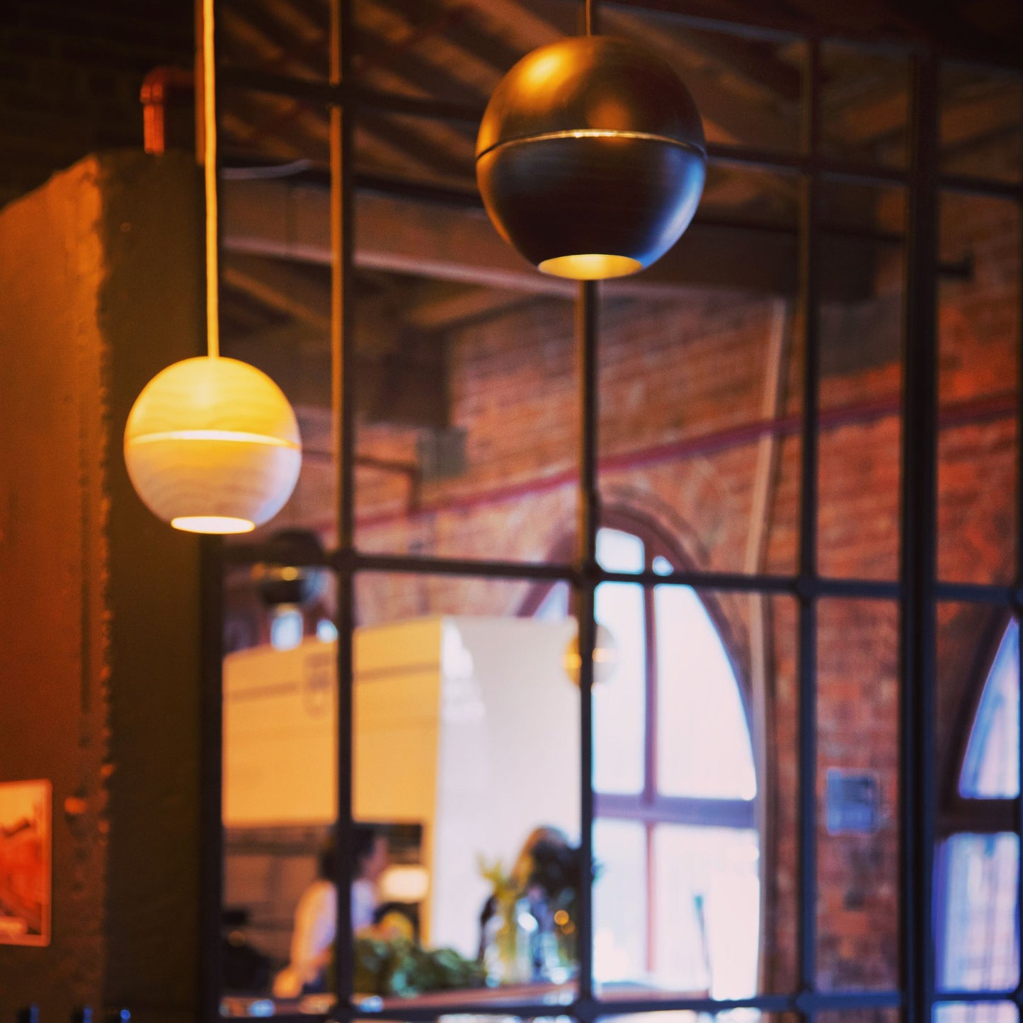 Saturn Cosmic Table Lamp