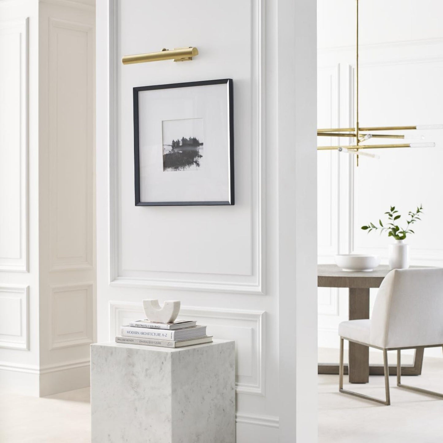 Chapman & Myers Cabinet Maker's Picture Light 18" - Antique Brass Wall Light Bloomingdales Lighting