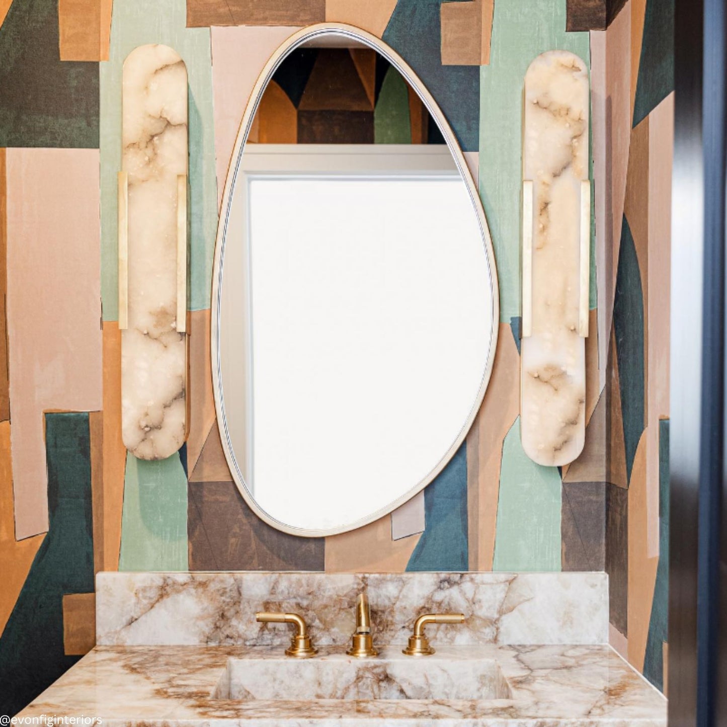 Kelly Wearstler Melange 28" Elongated Alabaster Wall Sconce - Brass Wall Light Bloomingdales Lighting