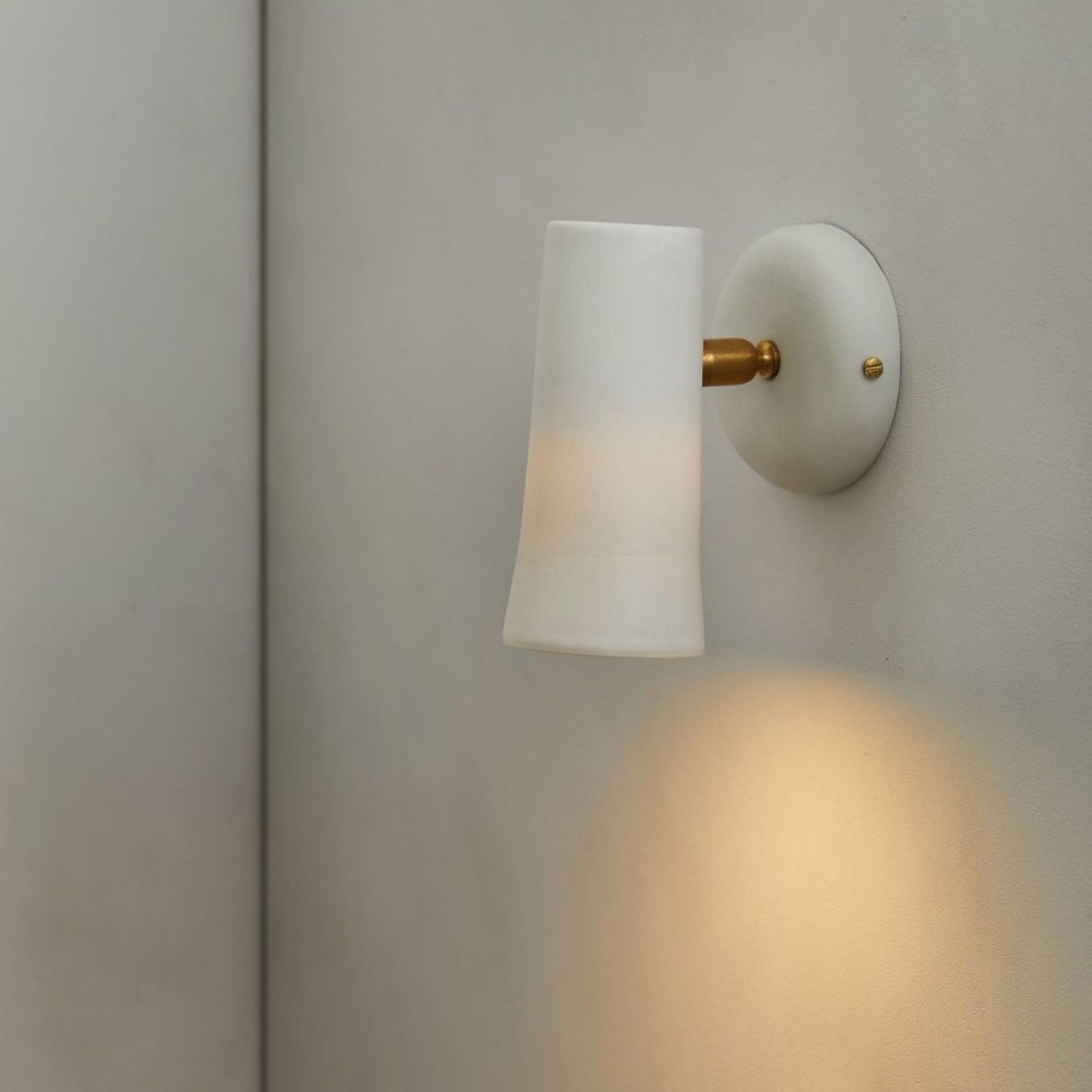 Dusked Evo Small Ceramic Wall Sconce Wall Light Studio Enti