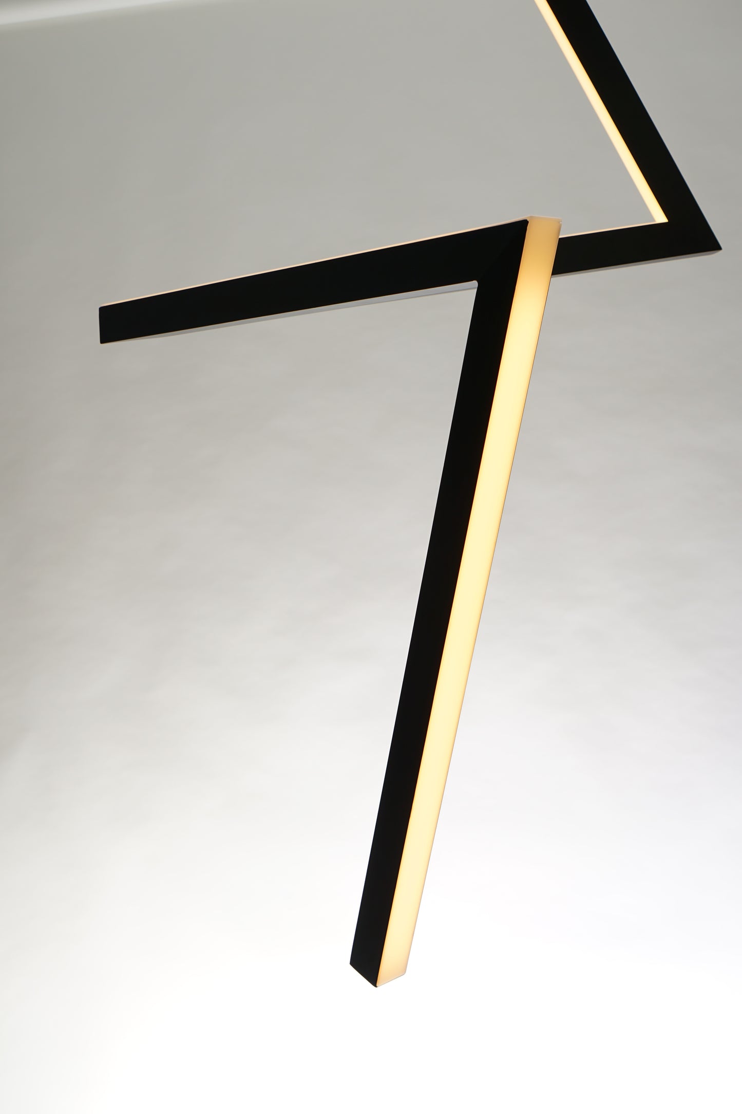 Flash Sculptural Pendant Light Pendant Light ILANEL