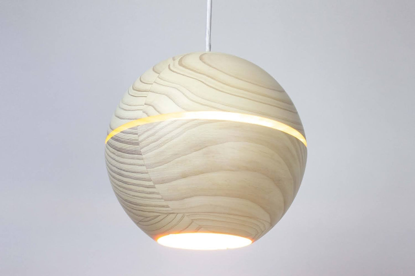 Saturn Cosmic Table Lamp Table Lamp ILANEL