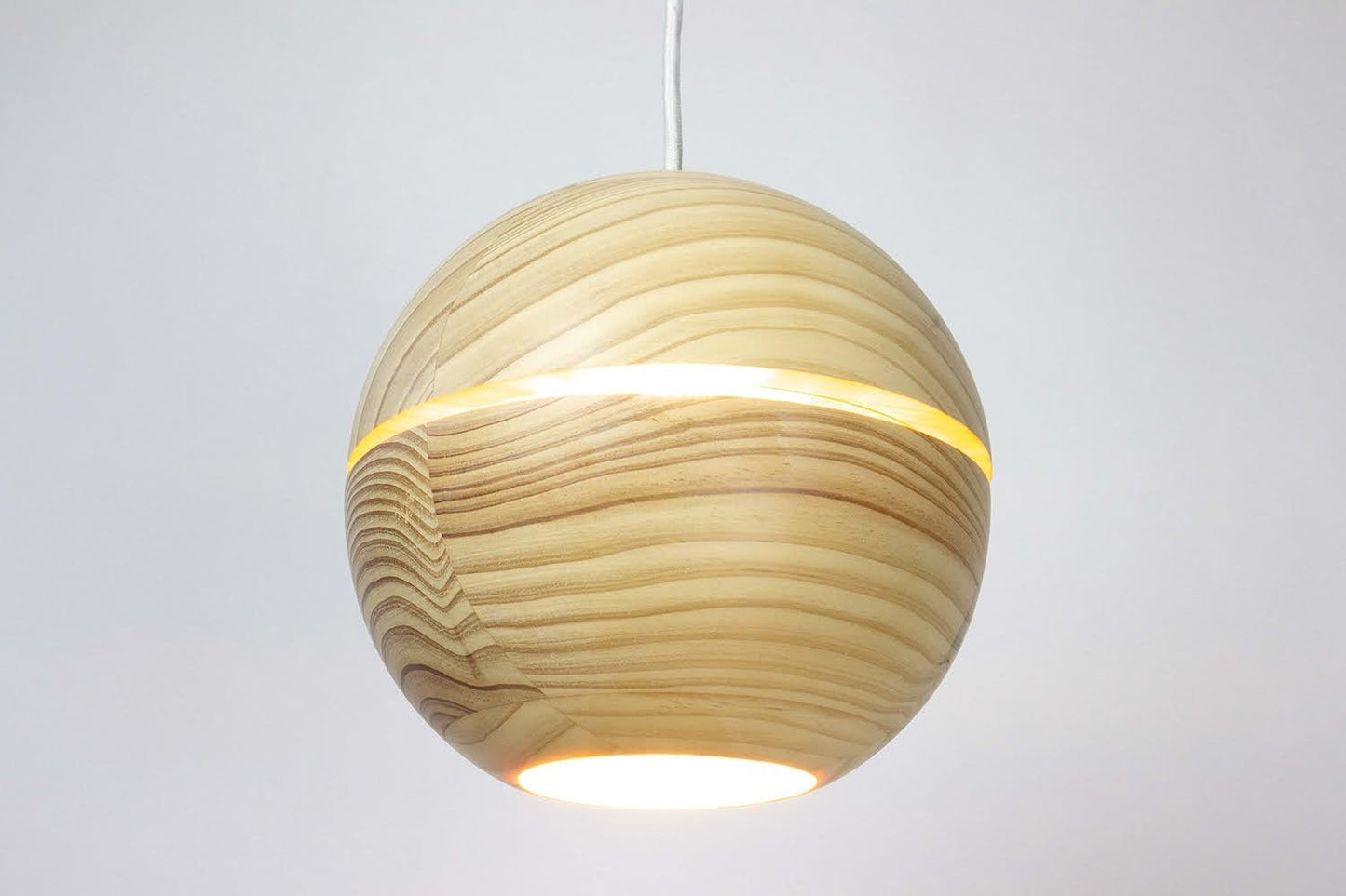 Saturn Cosmic Table Lamp Table Lamp ILANEL