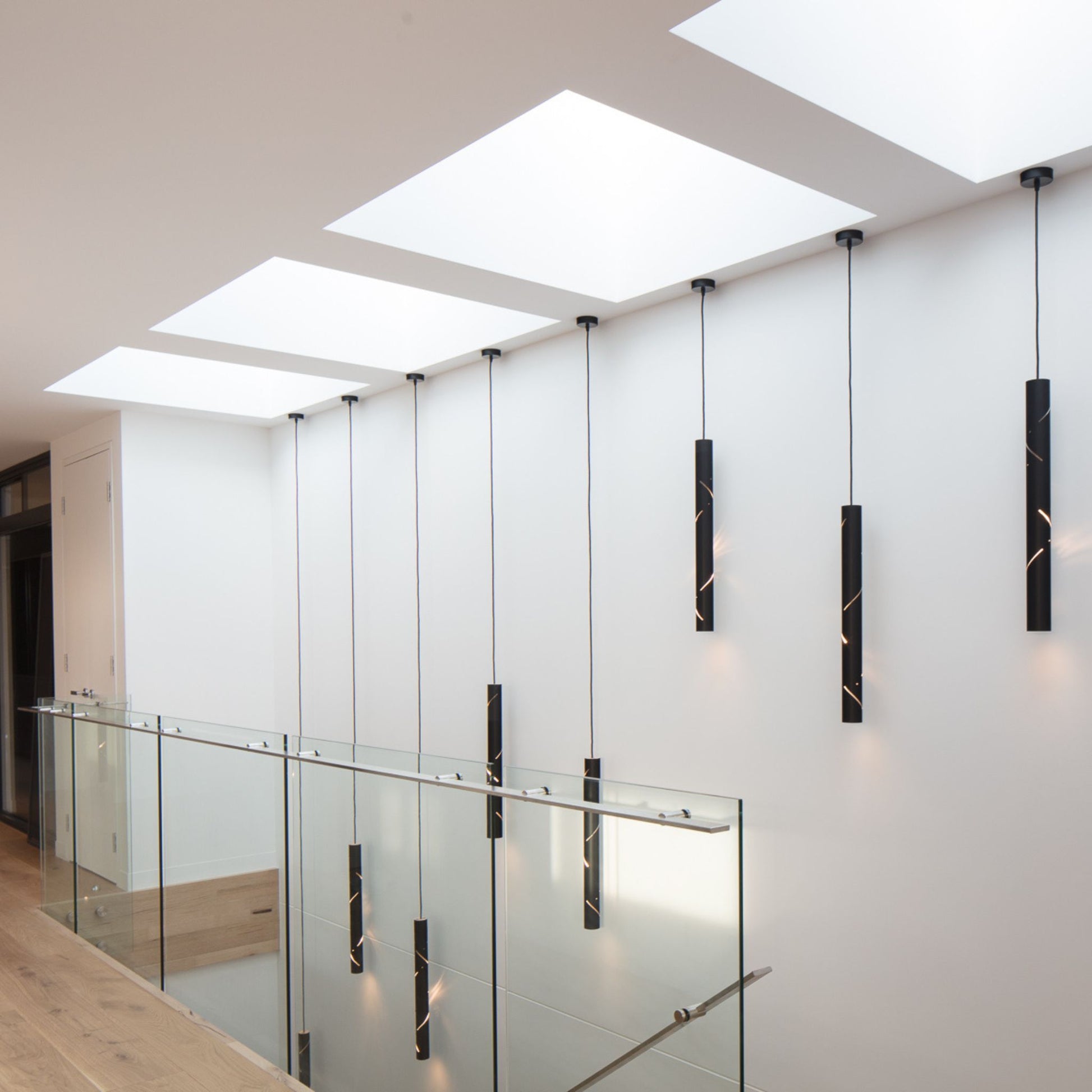 Black Rain Single Pendant Light Pendant Light ILANEL
