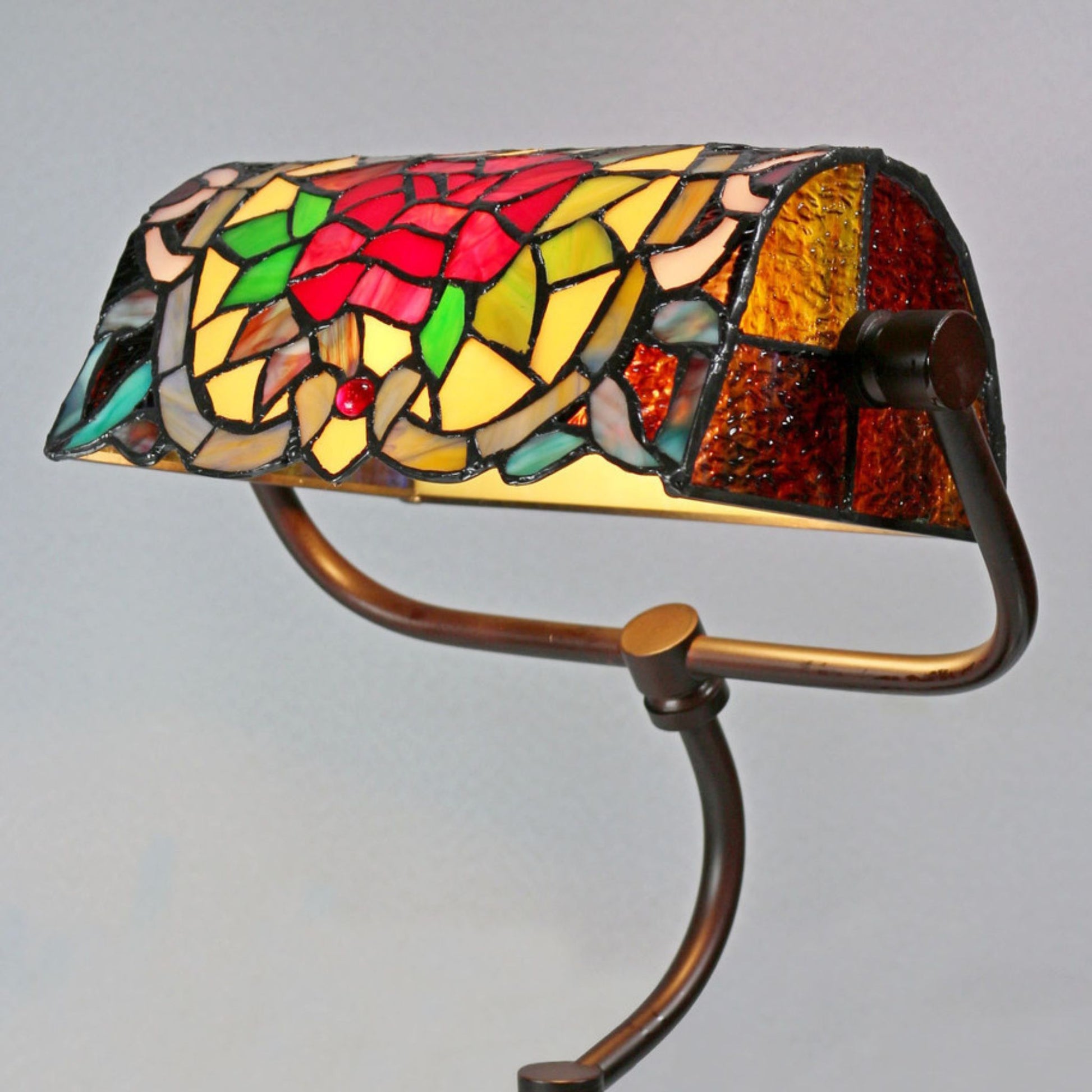Red Camellia Bankers Stained Glass Table Lamp Table Lamp G&G Bros