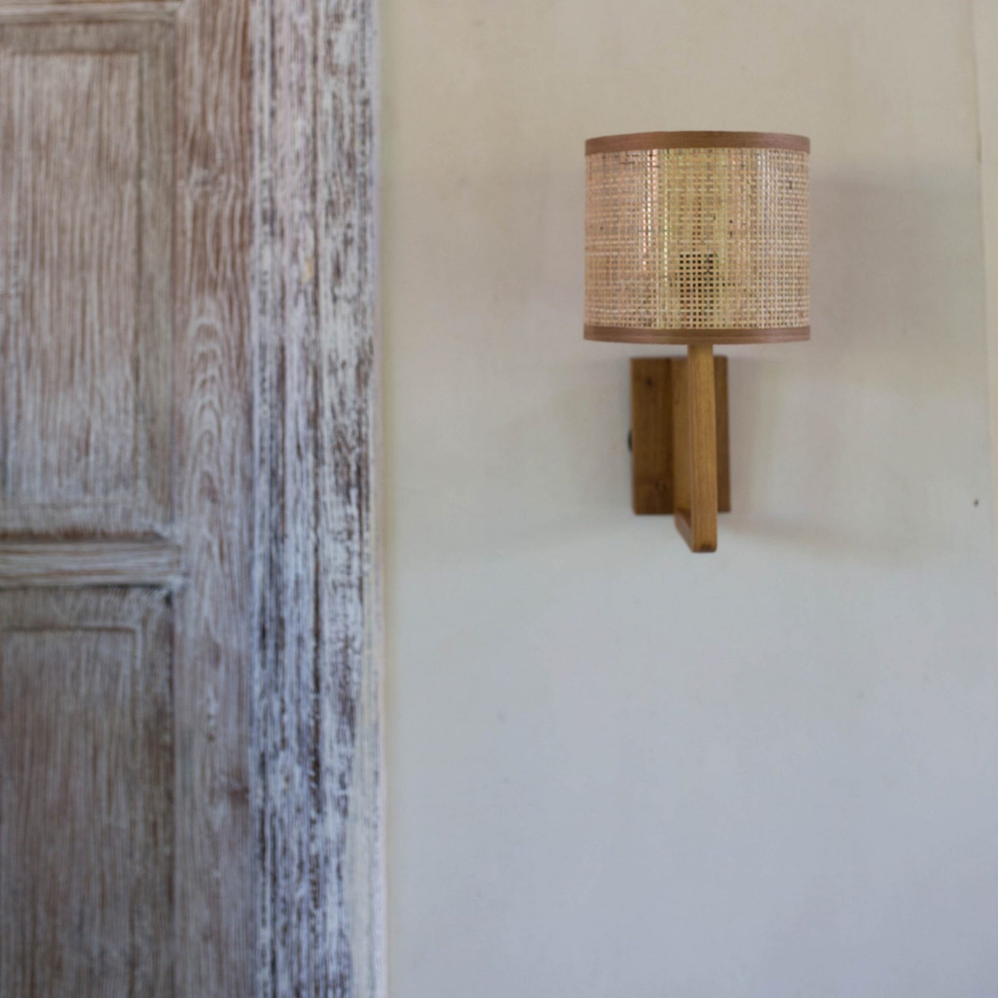 Copenhagen Natural Rattan Wall Sconce Wall Light Gypset Cargo