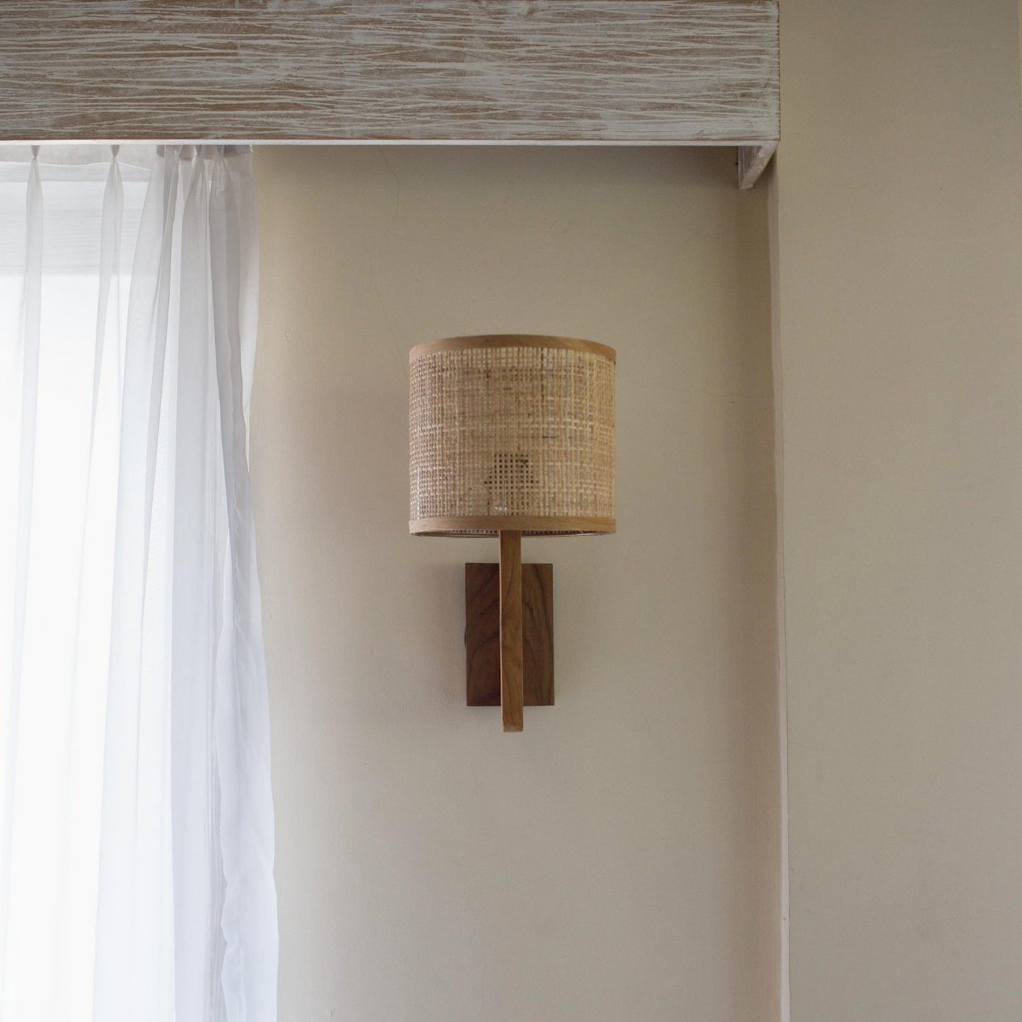 Copenhagen Natural Rattan Wall Sconce Wall Light Gypset Cargo