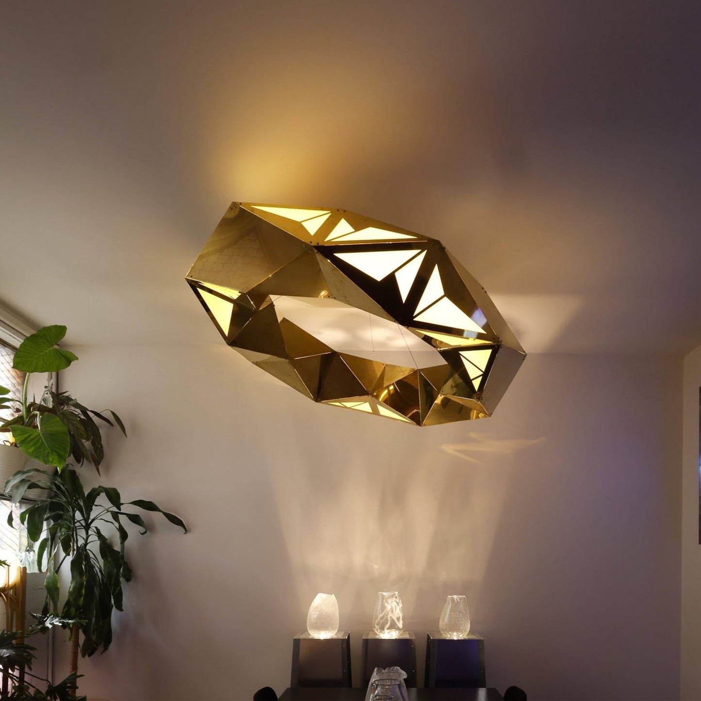 Supernova Shard Round Pendant Light Pendant Light ILANEL
