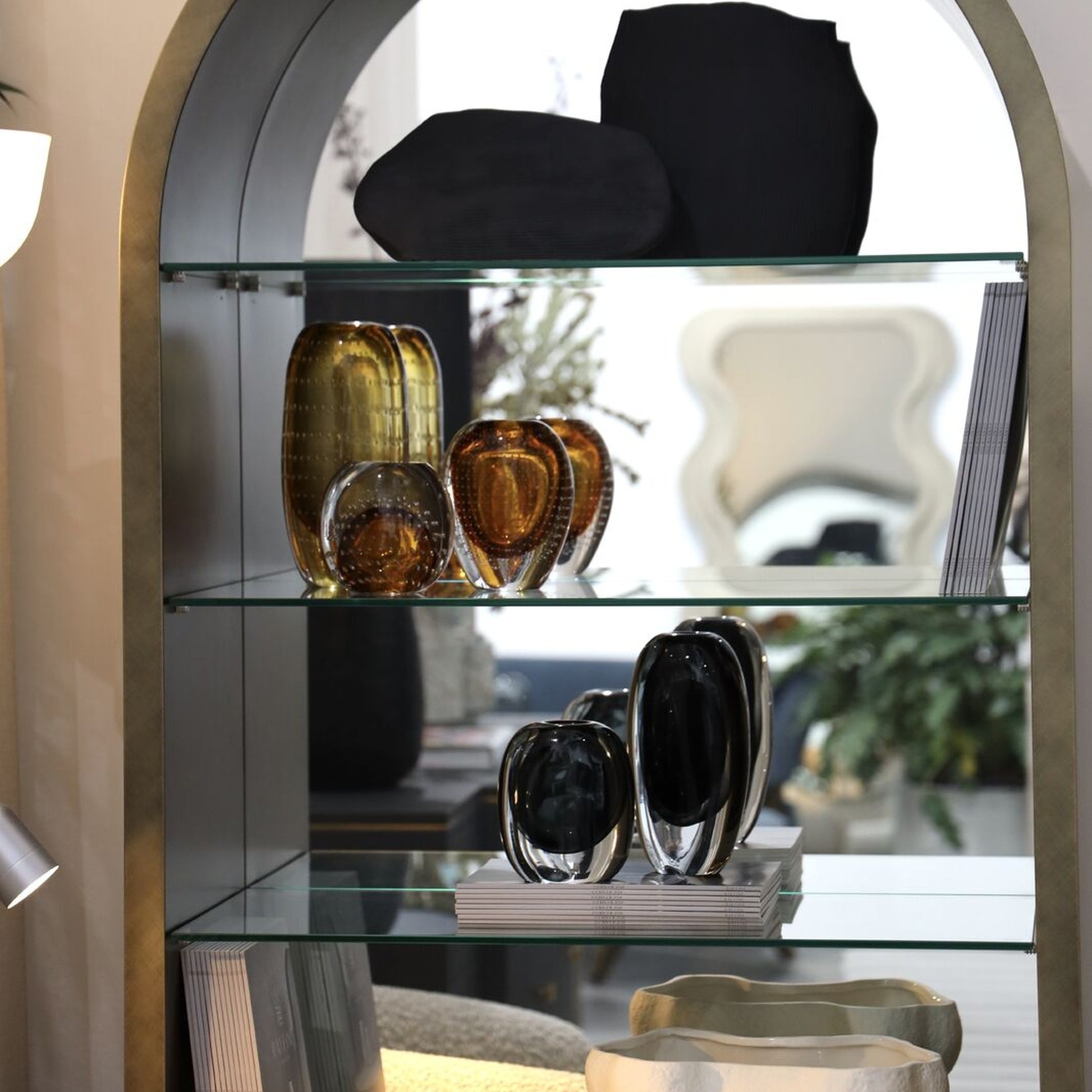 Dune Curved Metal Mirror - Brass Mirror Raffine