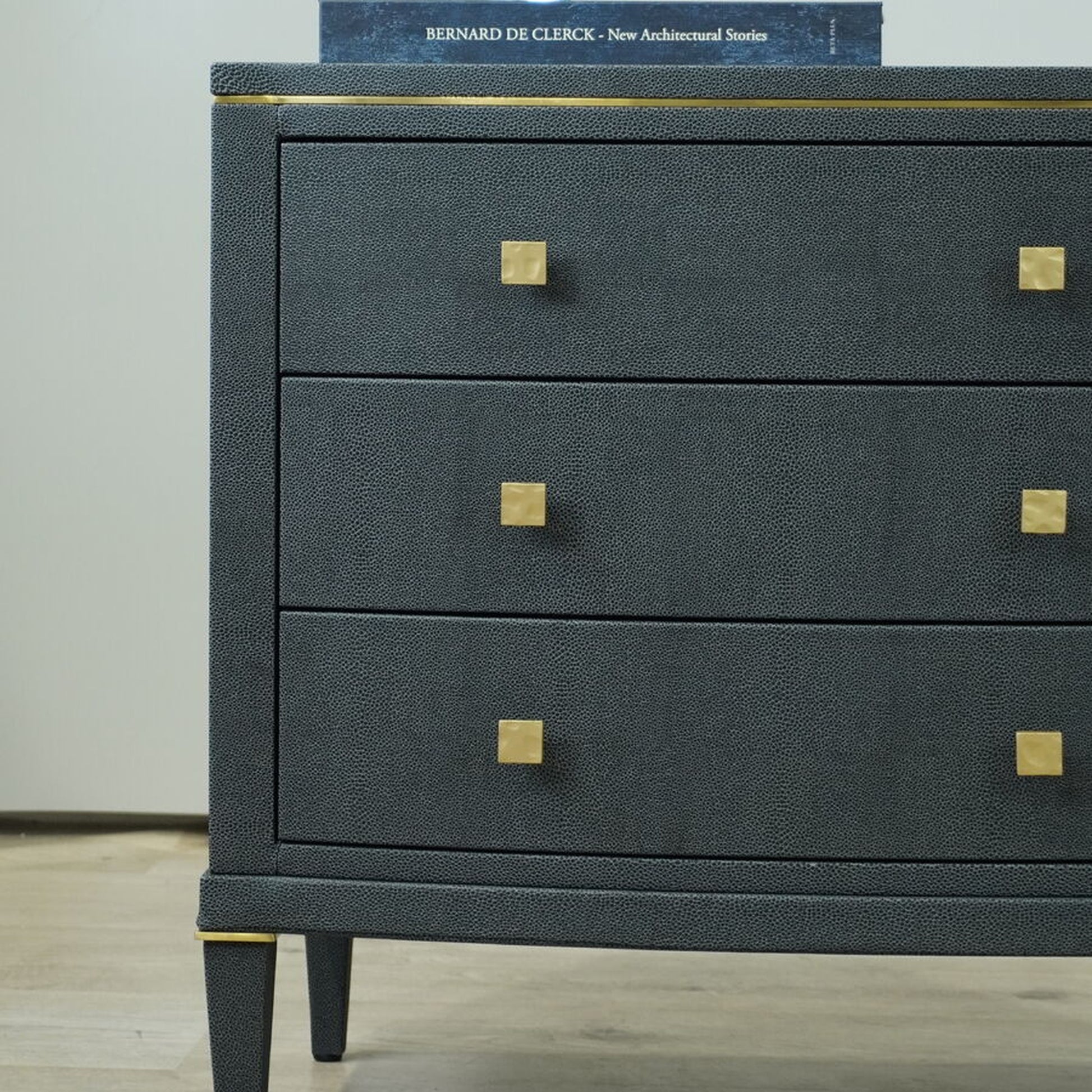 Eloise Metal Bedside Table - Brass Bedside Table Raffine