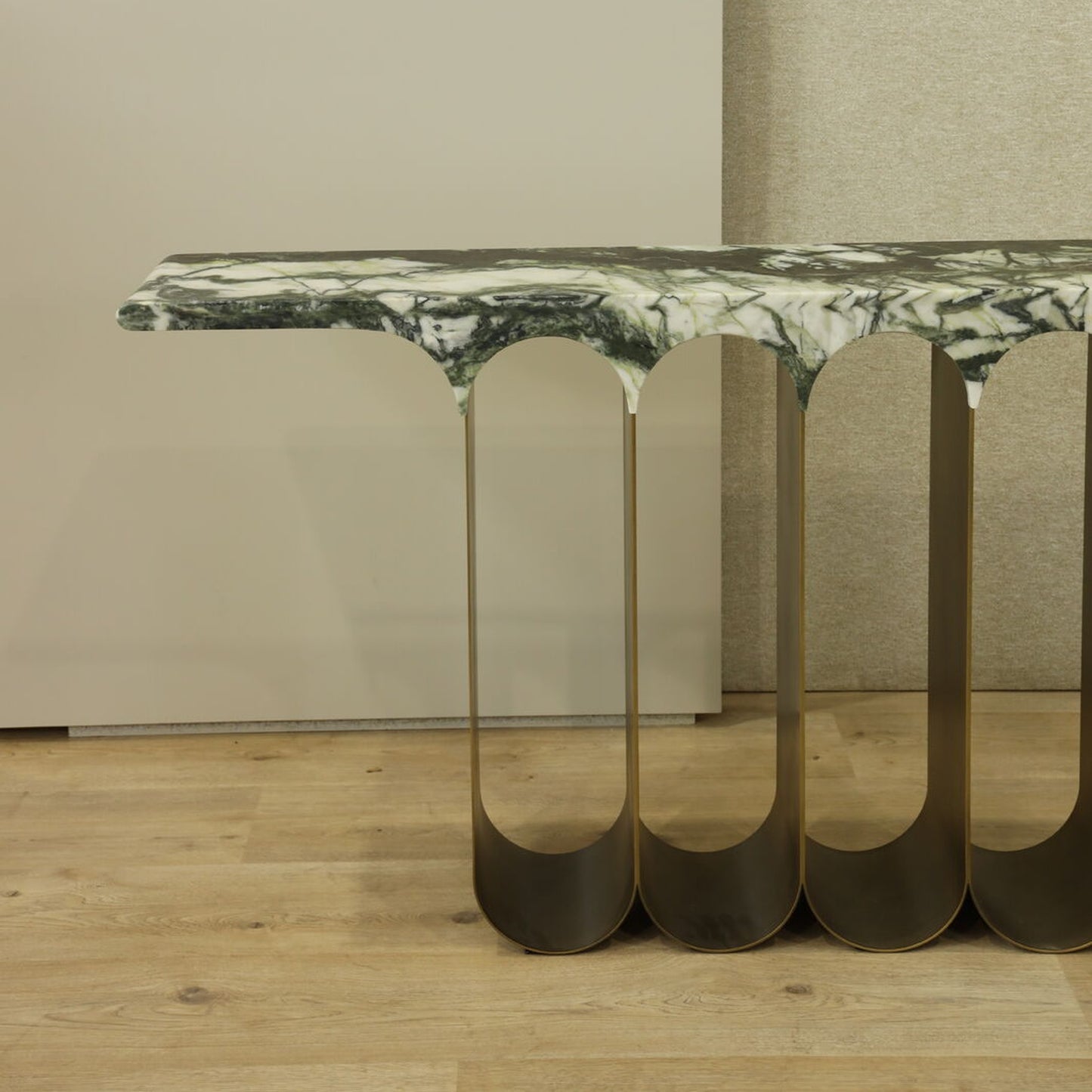 Ember Curved Marble Console Table - Jade Console Table Raffine