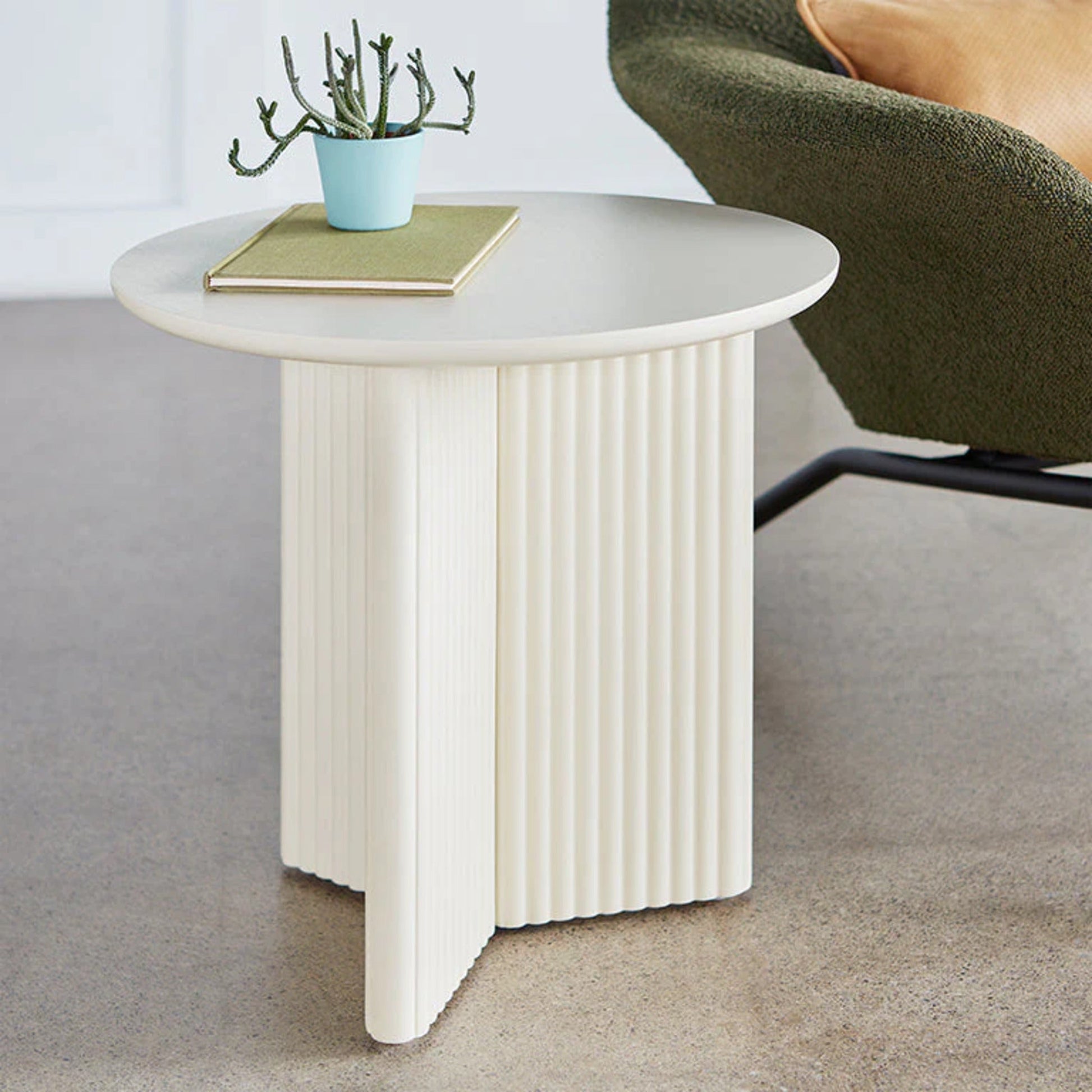 Gus Odeon Round Side Table - Pearl Side Table M+Co Living