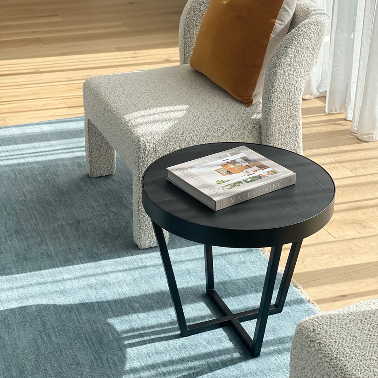 Hendrix Round Side Table - Black Side Table M+Co Living