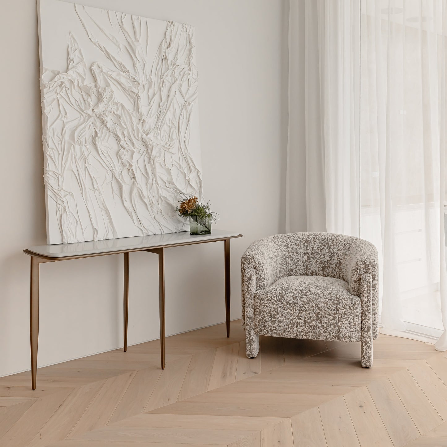 Kelly Curved Back Fabric Occasional Chair - Grey White Occasional Chair Raffine
