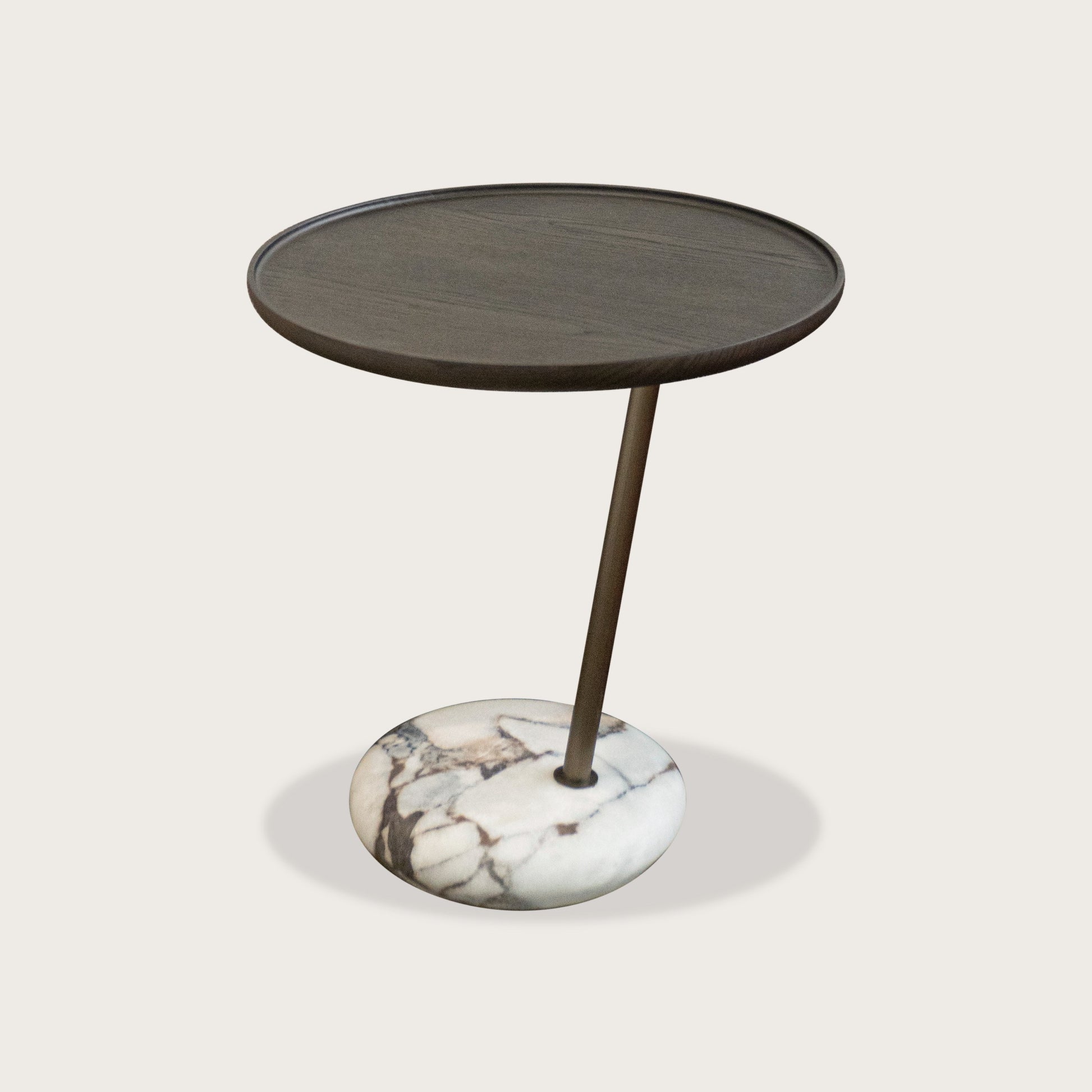 Mira Round Edged Marble Side Table - Brass Side Table Raffine