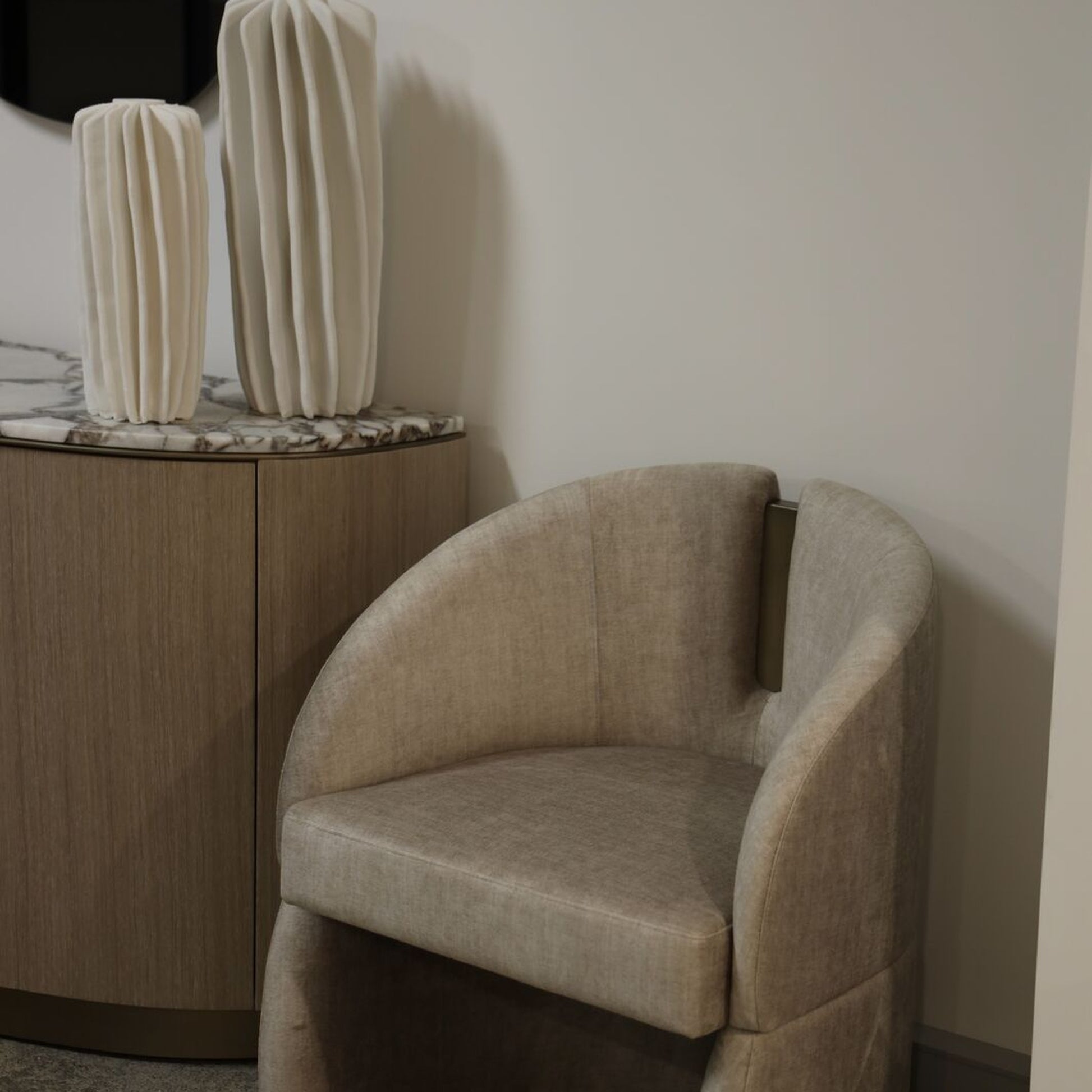 Munich Curved Metal Chair - Beige Chair Raffine